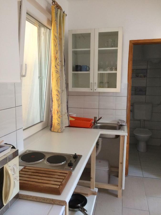 Teraszos Haz Otel Balatonlelle Dış mekan fotoğraf